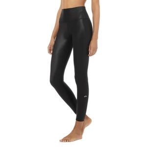 NWT Alo Yoga 7/8 Black Shine Shiny Leggings SOLD OUT